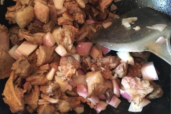 家常沙茶牛肉卤的做法图解2