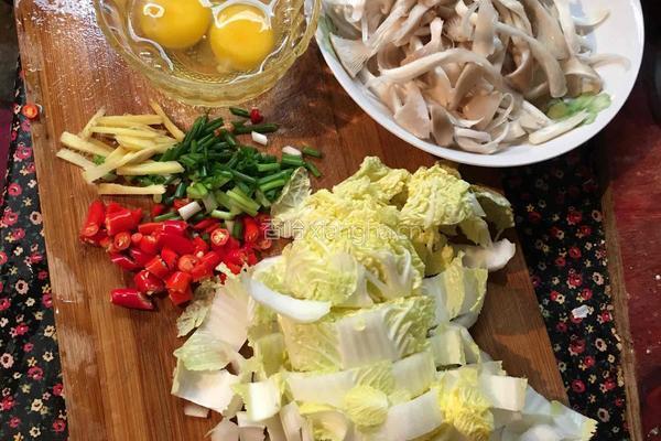 土豆粉丝大杂烩的做法图解1