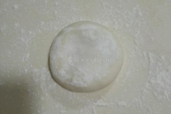 手工面条的做法图解1
