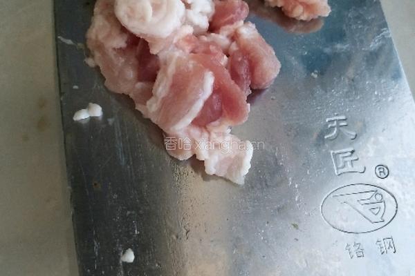 豆角卤金丝面的做法图解1