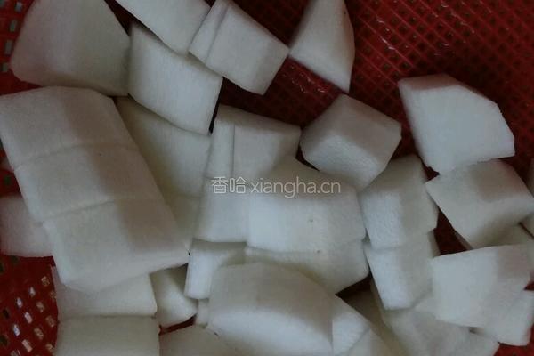 萝卜焖牛腩块的做法图解2