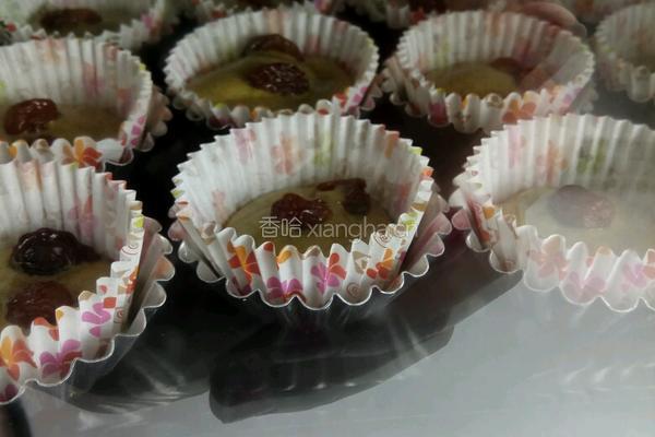 提子杯子蛋糕的做法图解10