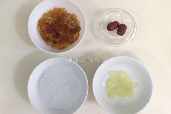 桃胶雪燕皂角米羹的做法图解4