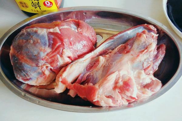 卤牛肉的做法图解3
