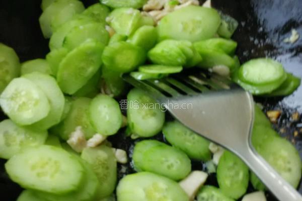 黄瓜炒鸡肉的做法图解10
