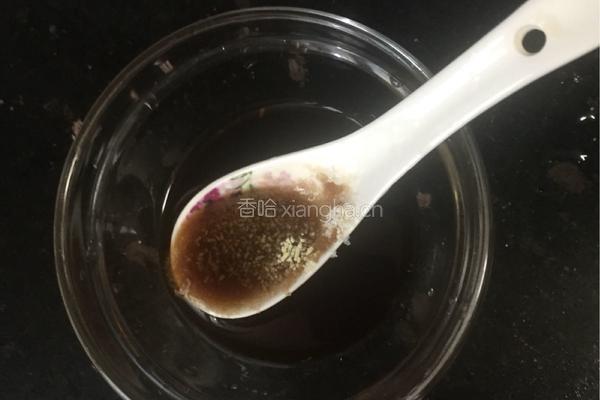 凉拌绿莴笋的做法图解3