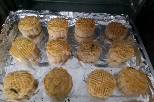 自制豆沙月饼的做法图解5