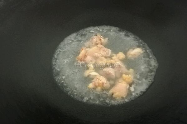虫草花煲鸡汤的做法图解2