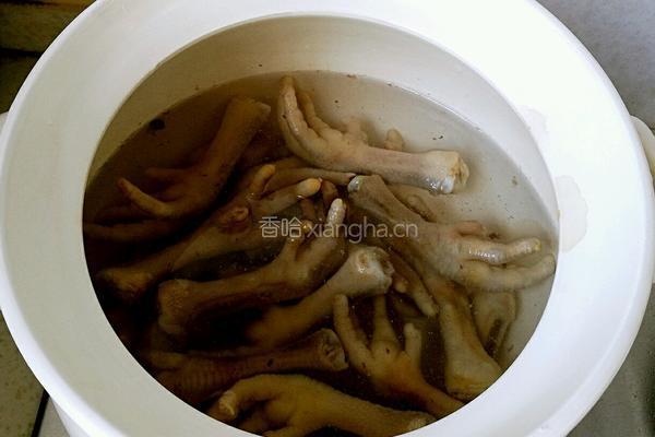 卤鸡爪的做法图解4