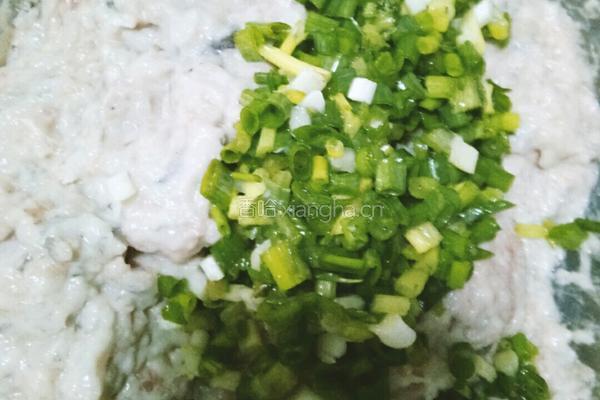 炸豆腐鱼丸子的做法图解5