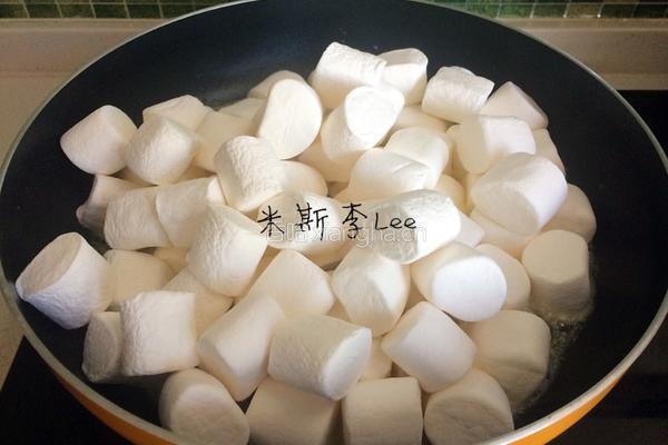 蔓越莓花生牛轧糖的做法图解7
