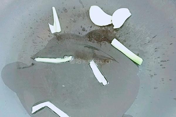 虎皮青椒五花肉的做法图解2