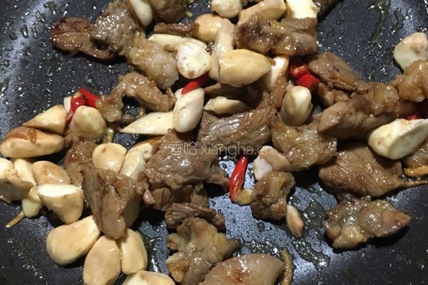 拆骨肉炒菱角的做法图解4
