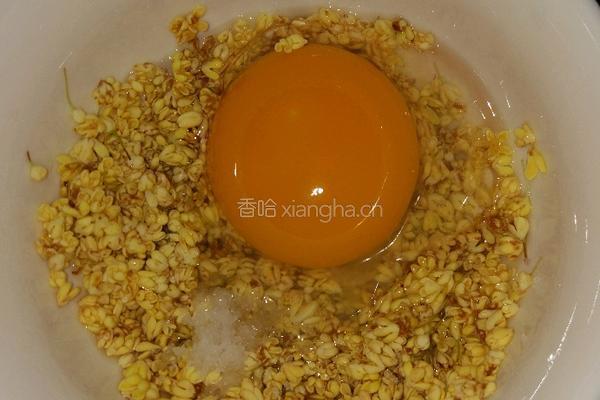 桂花炒鸡蛋的做法图解1