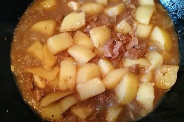 土豆炖牛肉的做法图解11
