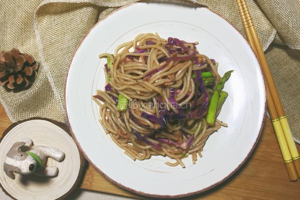 米线花样吃—黑椒炒米线的做法图解10