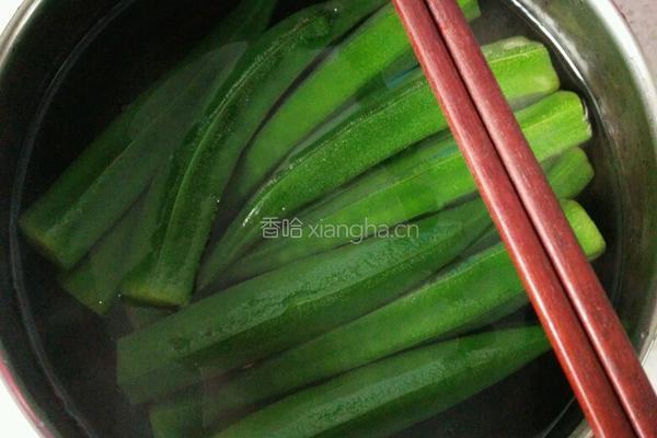 冷拌秋葵的做法图解3