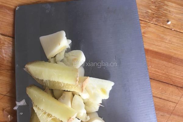 豆角炖土豆的做法图解1