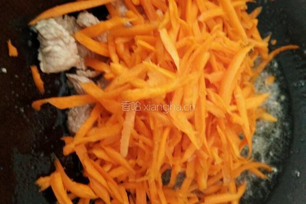 胡萝卜丝炒肉的做法图解4