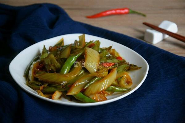 四季豆炒酸菜的做法图解15
