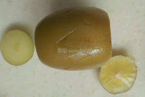 猕猴桃莲花的做法图解2