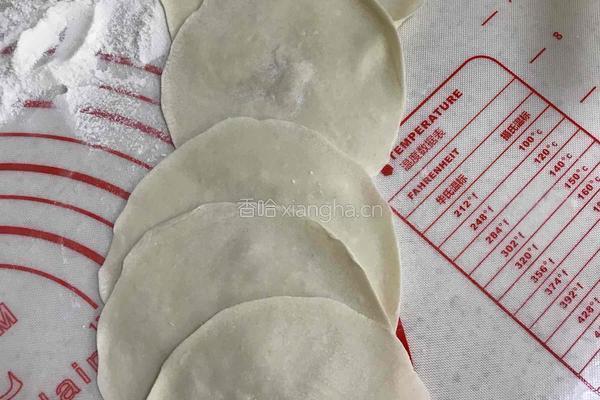 酸菜肉蒸饺的做法图解12