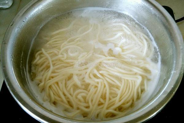 西红柿打卤面的做法图解4
