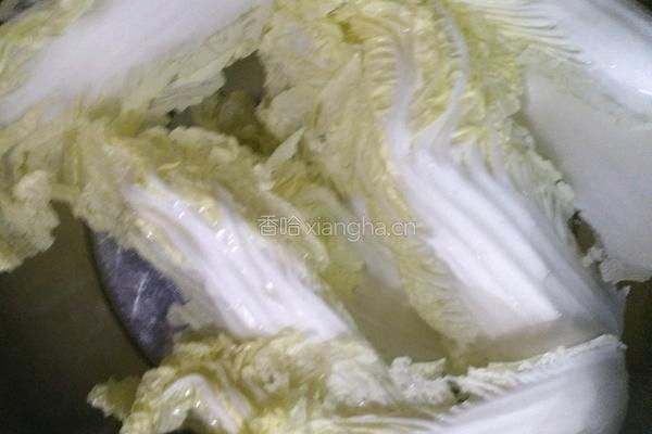 蒜蓉粉丝蒸娃娃菜的做法图解1