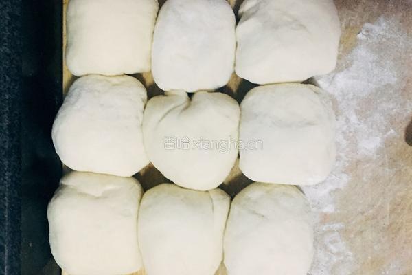 蘑菇豆沙包的做法图解7