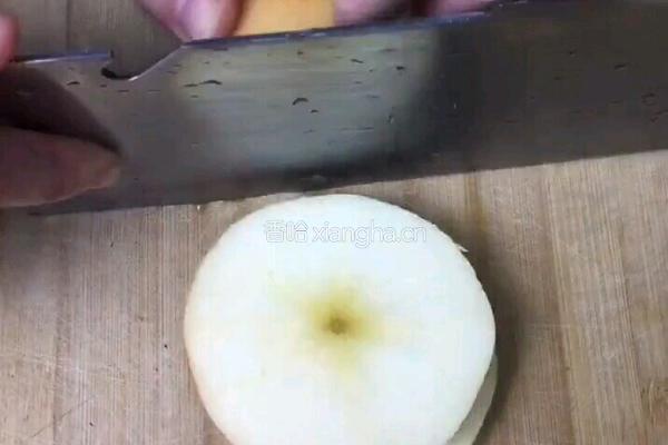 脆皮苹果的做法图解1