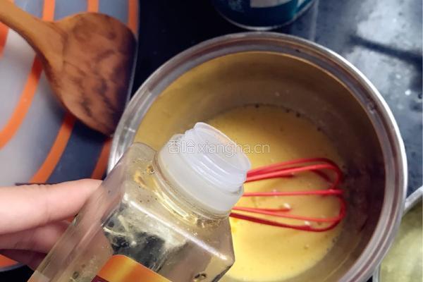 巧克力慕斯水果蛋糕的做法图解4