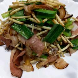 折耳根炒腊肉的做法[图]