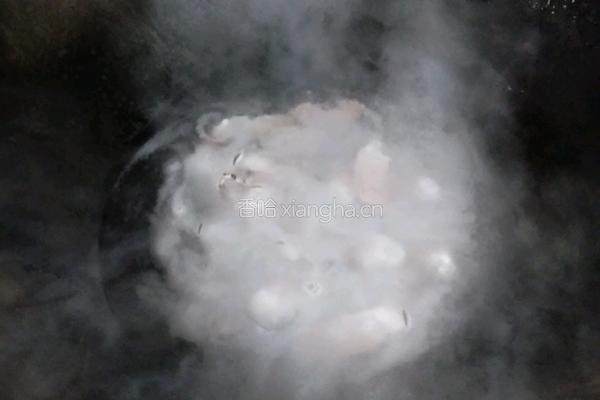 折耳根炒腊肉的做法图解3