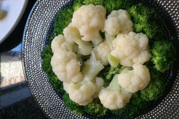 凉拌三色菜花的做法图解6