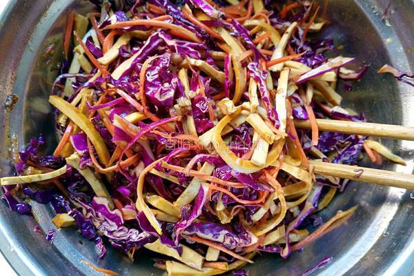 凉拌紫菜豆腐干的做法图解8