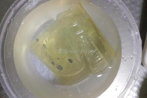 酸奶慕斯的做法图解7