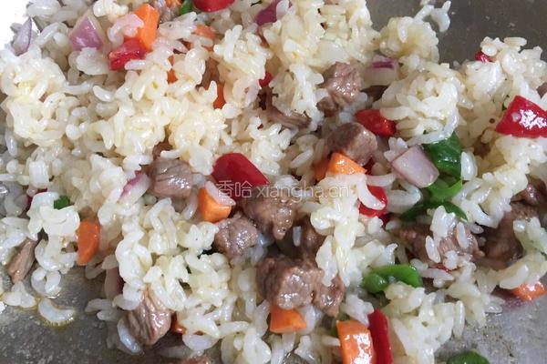 牛肉粒杂蔬炒饭的做法图解10