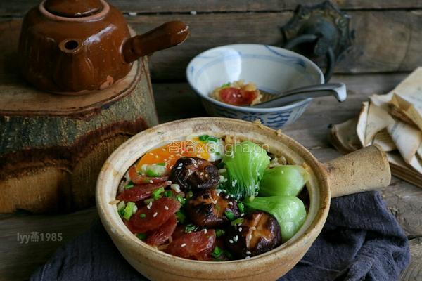 腊肠煲仔饭的做法图解1