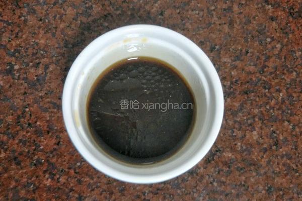 腊肠煲仔饭的做法图解5