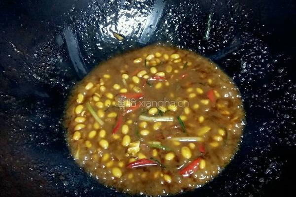 黄豆烧鳙鱼头的做法图解11