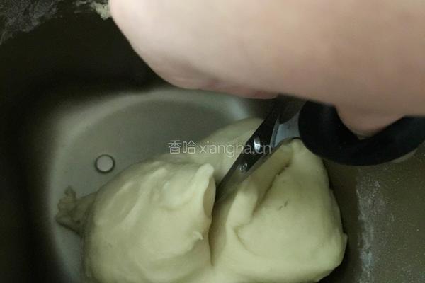 普通面粉版北海道吐司（包括10分钟剪出手套膜）的做法图解11