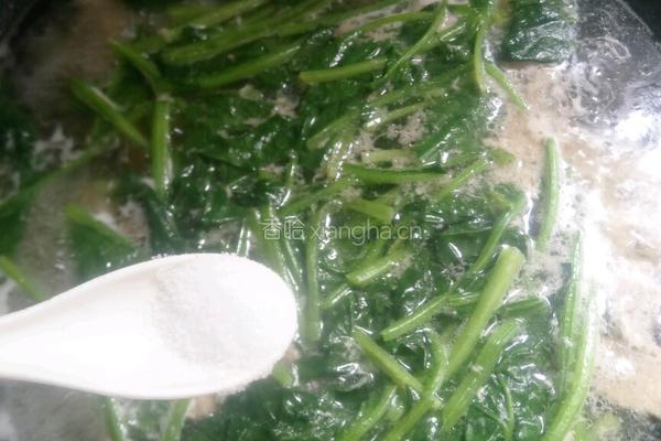 菠菜瘦肉汤的做法图解5