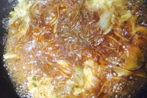 白菜粉条的做法图解11