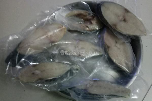 香煎马鲛的做法图解1