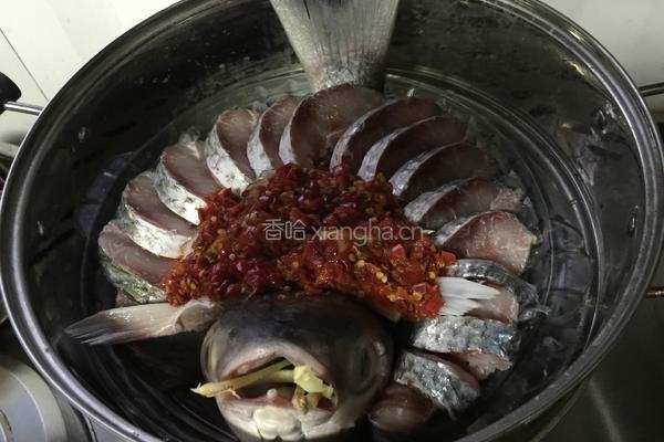 剁椒梭鱼的做法图解6