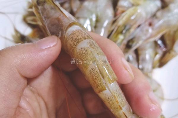 烤南美对虾的做法图解2