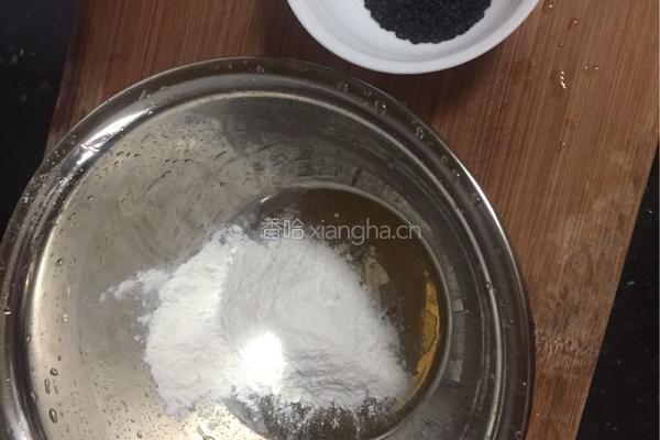 酸甜芝麻蛋的做法图解7