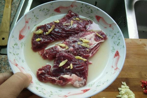 家常牛排的做法图解2