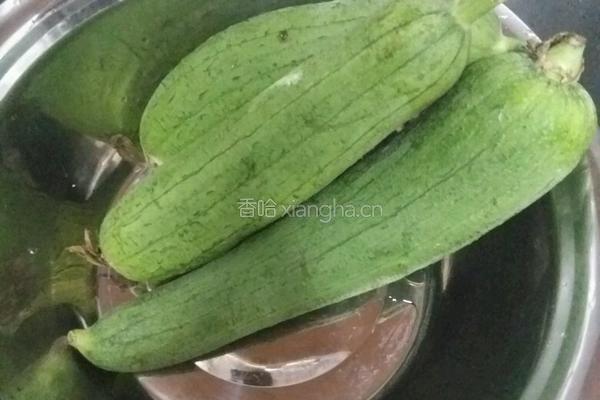 丝瓜肉丸汤的做法图解1