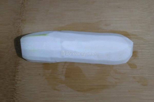 泡椒脆萝卜的做法图解1